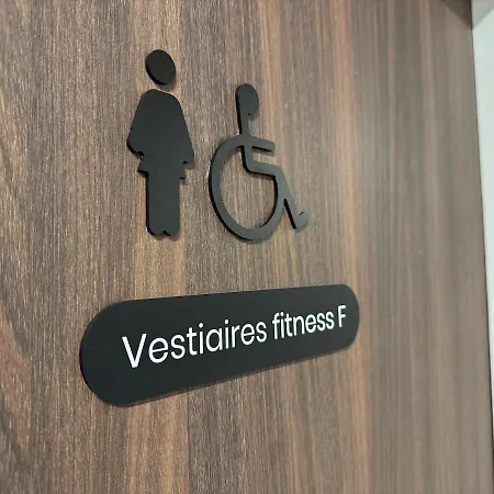 We Live Sharies - C202 ランス