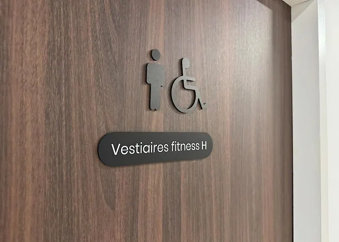 We Live Sharies - C202 *